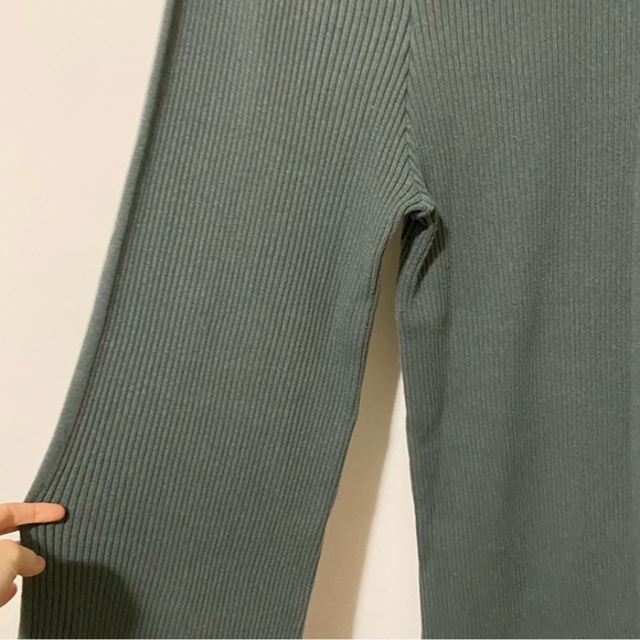 Aerie Dark Green Gotta Jet High Waisted Skater Pants size Large - Picture 11 of 13